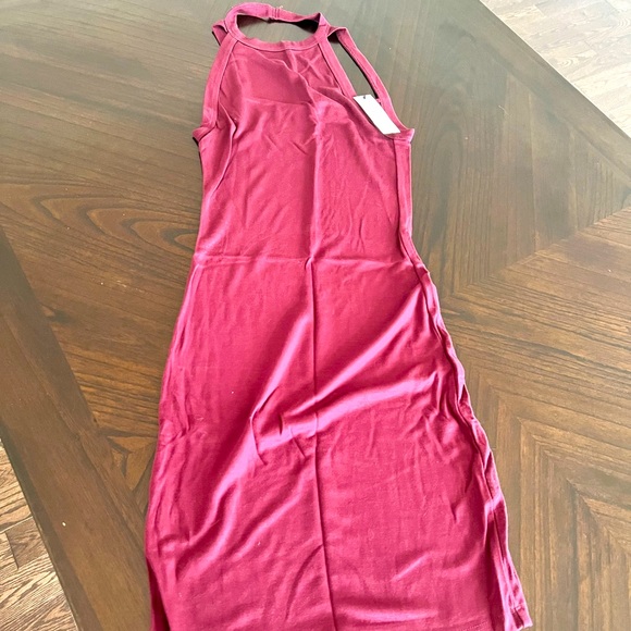 Dress - Picture 1 of 3